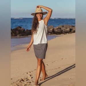 Elegant Black Women's Skirt